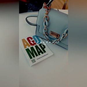 Meet your Posher, Abbey